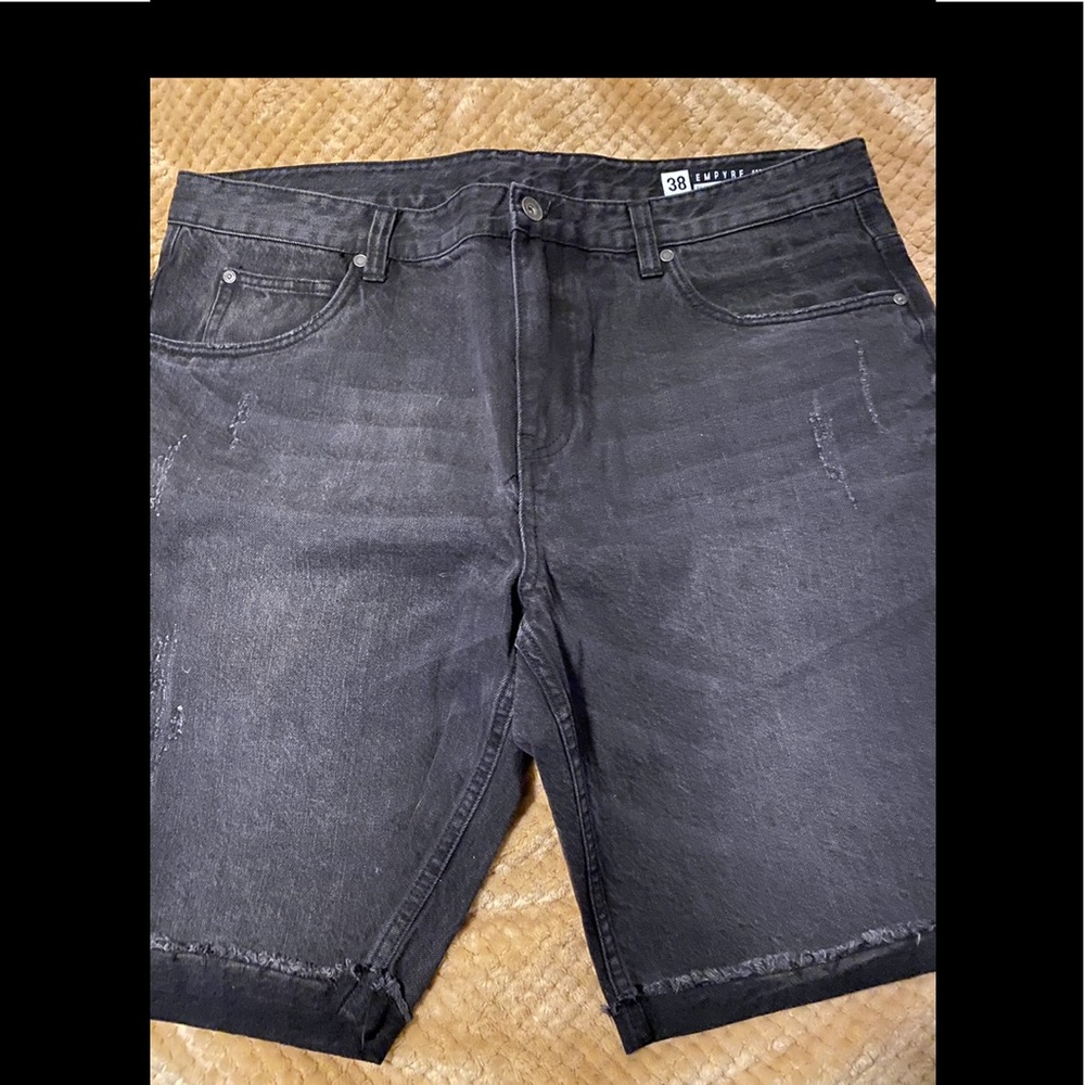 NWOT Empire Mens Distressed Black Denim Shorts size 38